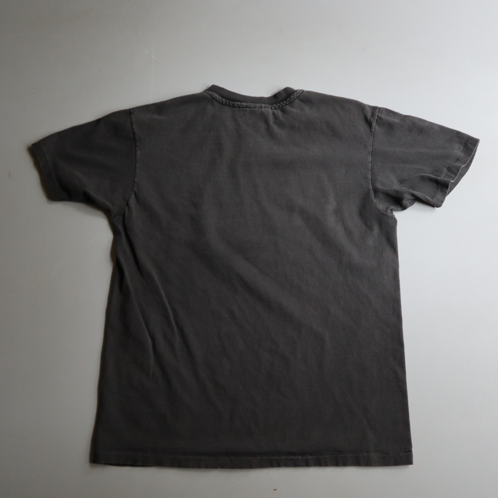 vtg Hard Rock Cafe New York Black T Shirt USA Faded Large Measures Medium gallery