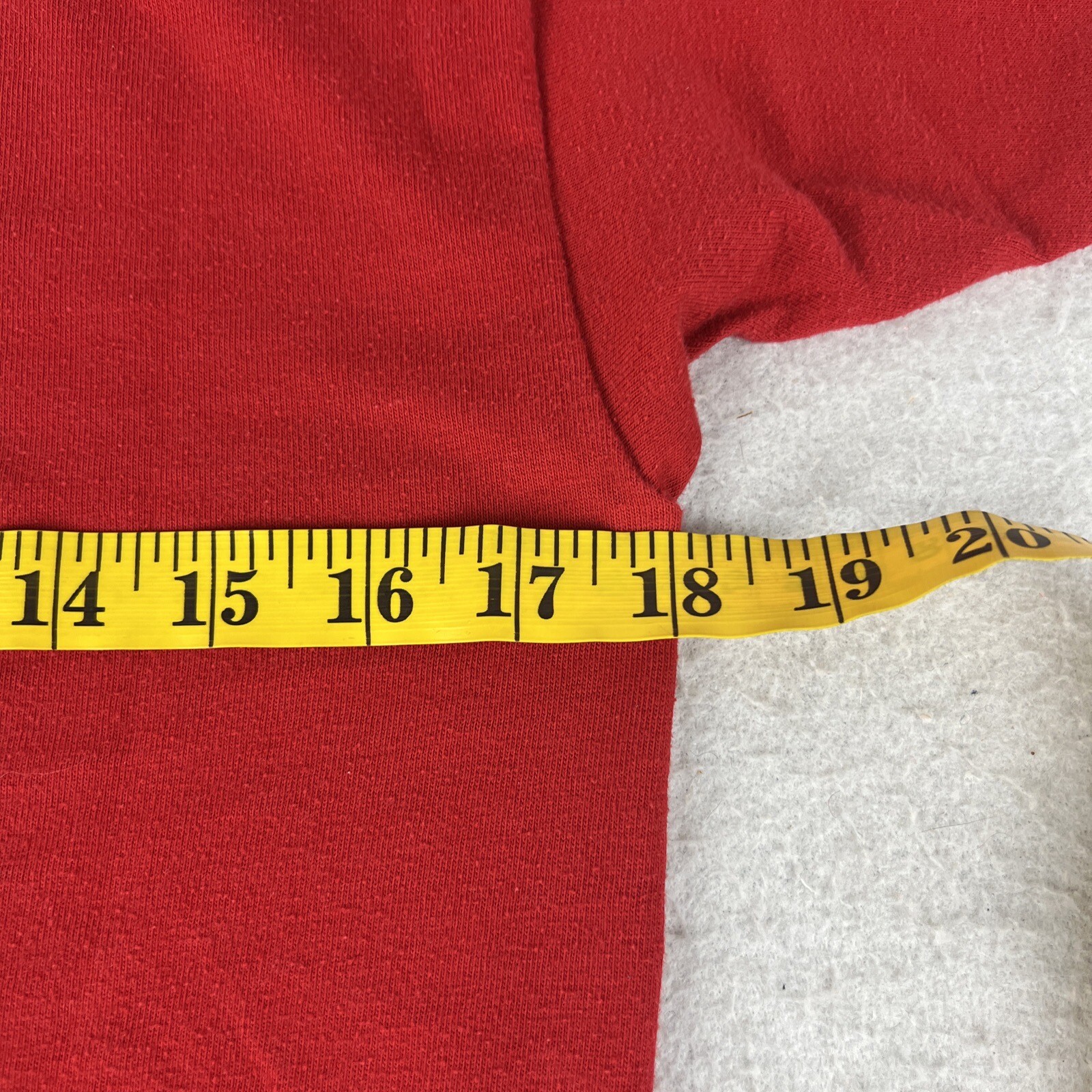 Vintage 70s Highland High School T-Shirt Men’s Size Small Red WA, USA gallery