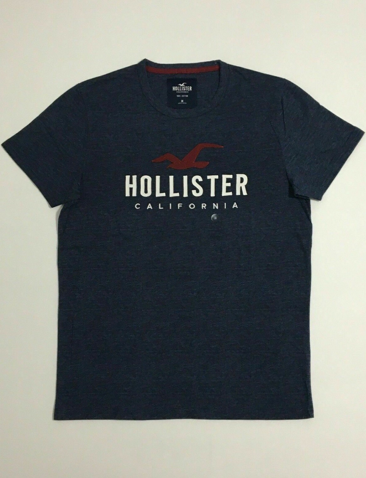 Hollister Men's Applique Graphic T-Shirt Crew Neck Logo Tee Size XS S M L XL XXL gallery