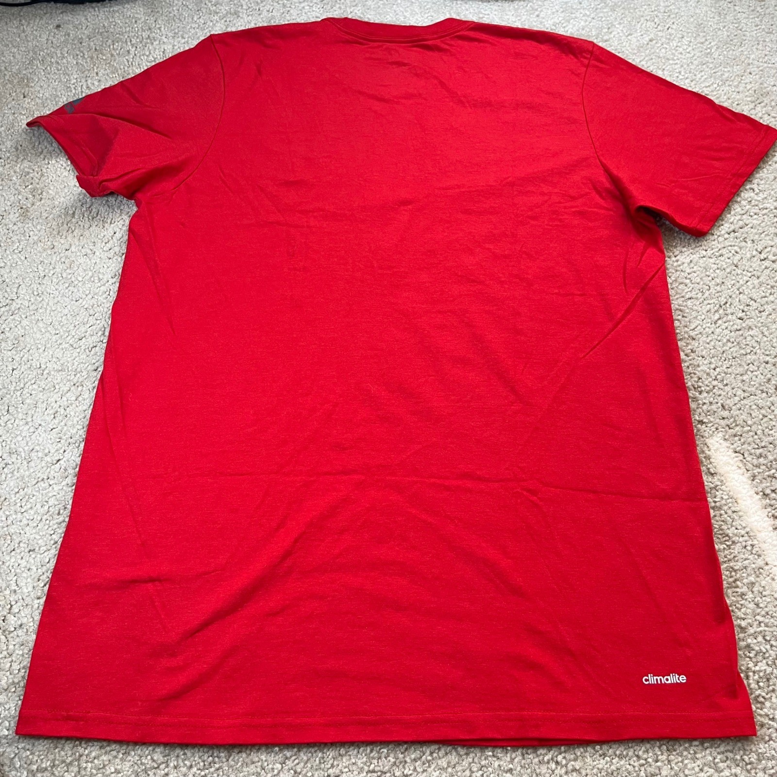 Adidas Soccer The Go-To Performance Tee Mens Large Red Climalite Graphic T-Shirt gallery