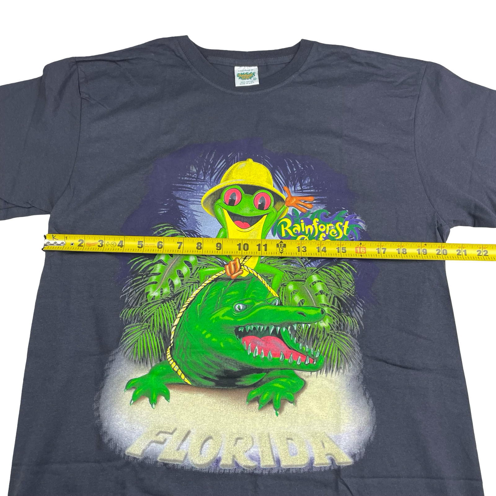VTG Rainforest Cafe Men's Frog & Alligator S/S T-Shirt Black • USA • Medium gallery