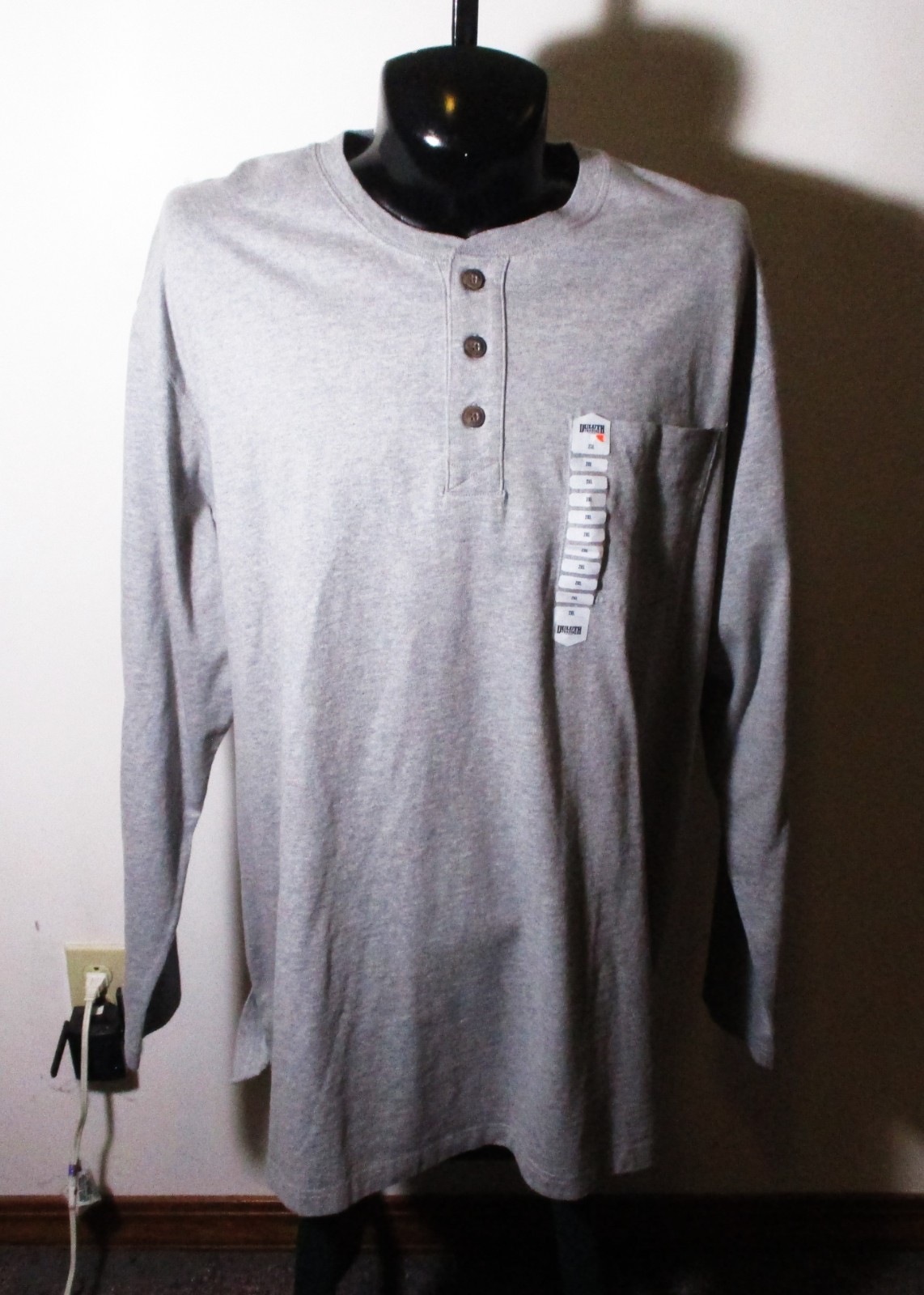 DULUTH Trading Gray Long Sleeve “Longtail T” Henley Shirt Men’s Size 2XL NWT