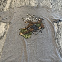 Men’s Medium Grey Yeti for The Weekend Funny Short Sleeve T-Shirt Cotton