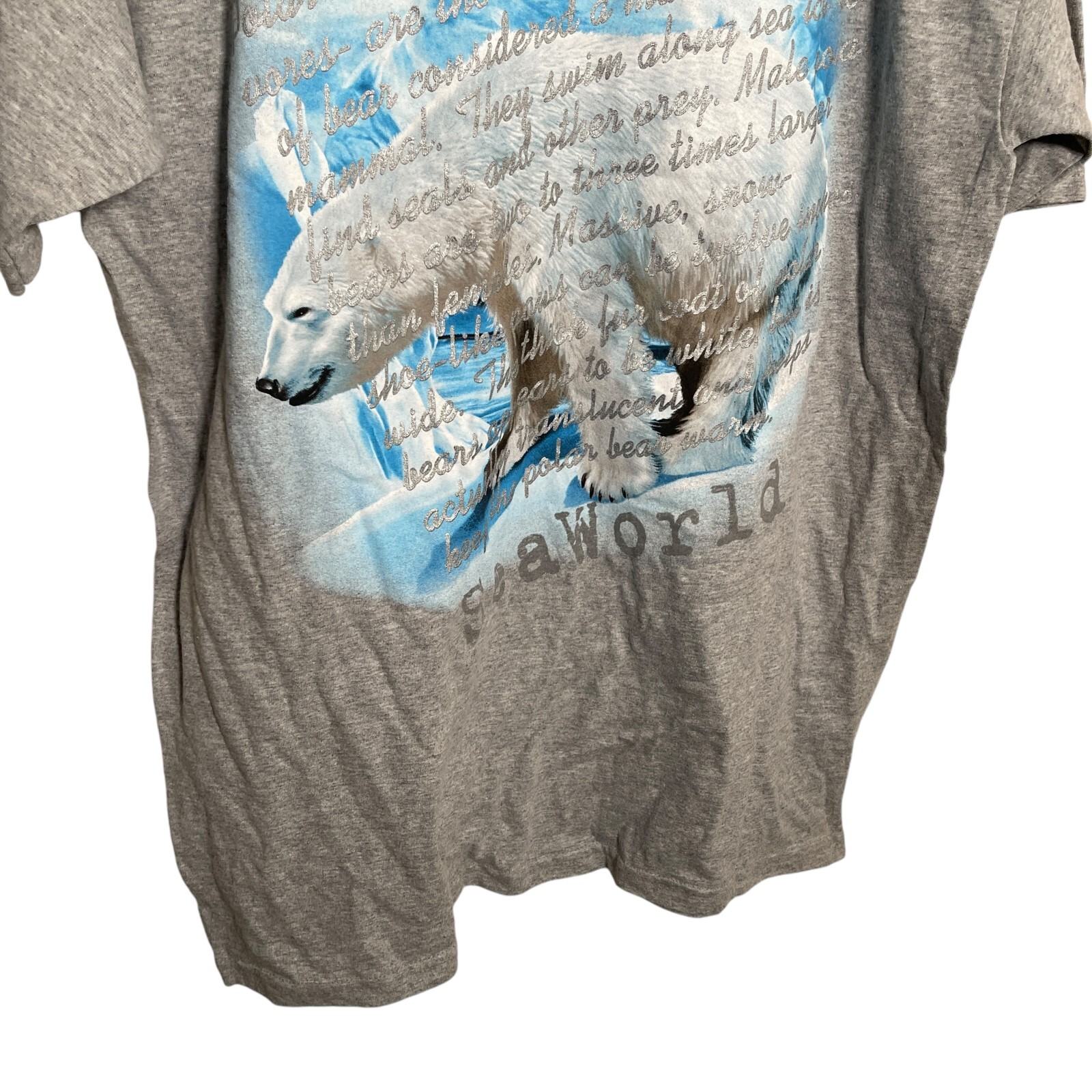 Sea World Polar Bear T-Shirt Men's Large Gray Graphic Crew Neck Short Sleeve Top gallery