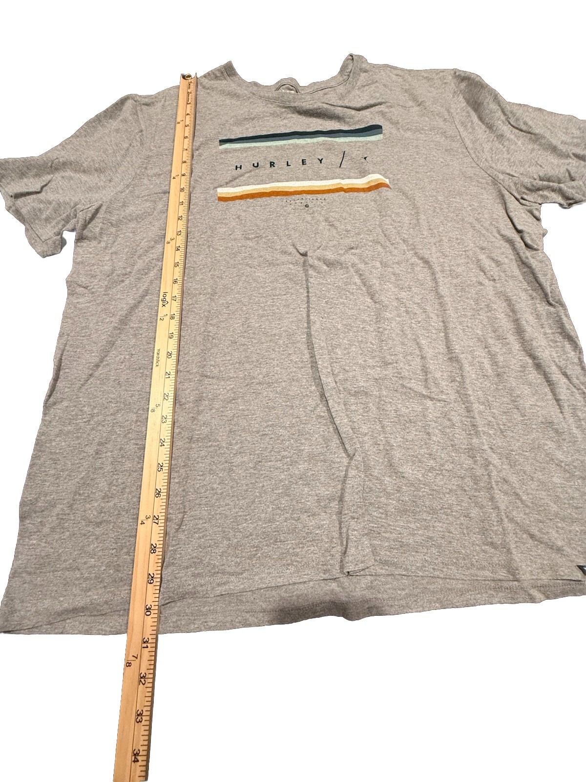 Hurley Mens XXL Gray Logo Graphic T Shirt Short Sleeve Surf Skate gallery