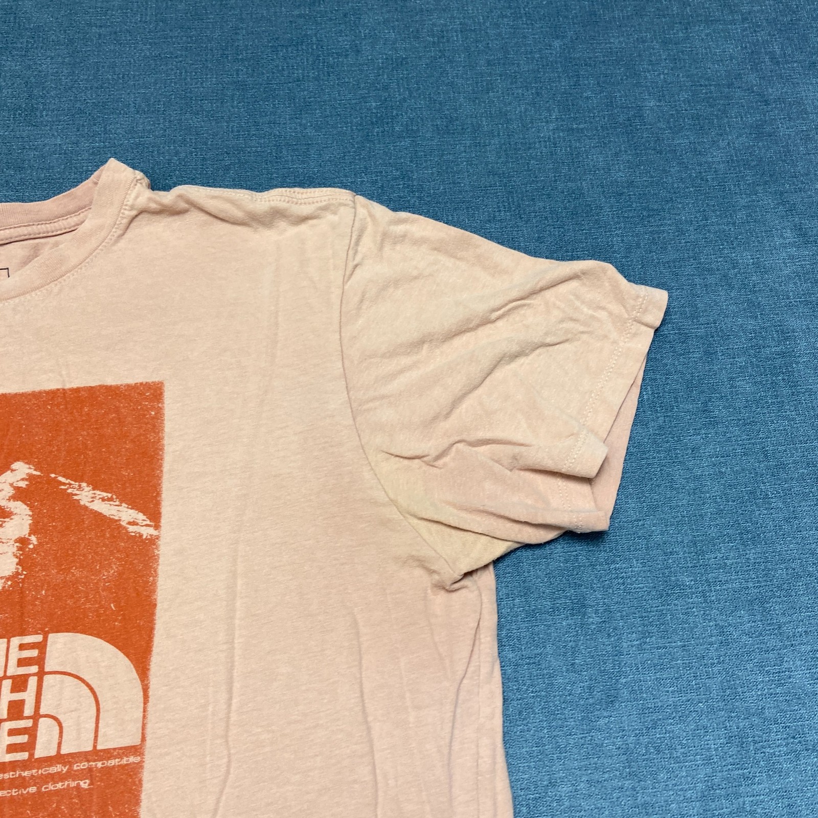 The North Face T-Shirt Mens Large Light Peach Half Dome Graphic Cotton Travel gallery
