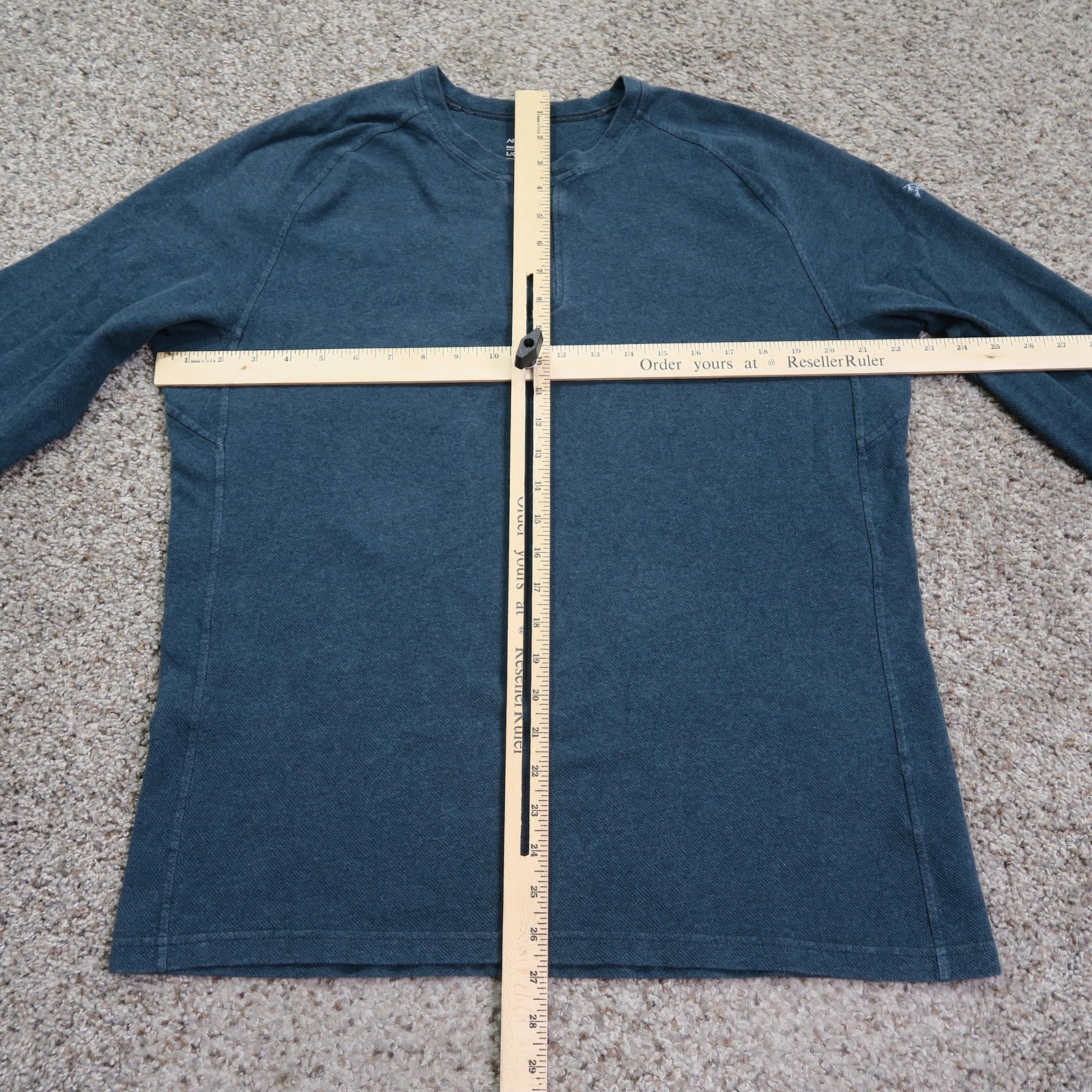 Arc'teryx Shirt Mens Large Blue Sirrus Henley Long Sleeve Thermal Knit Outdoor gallery