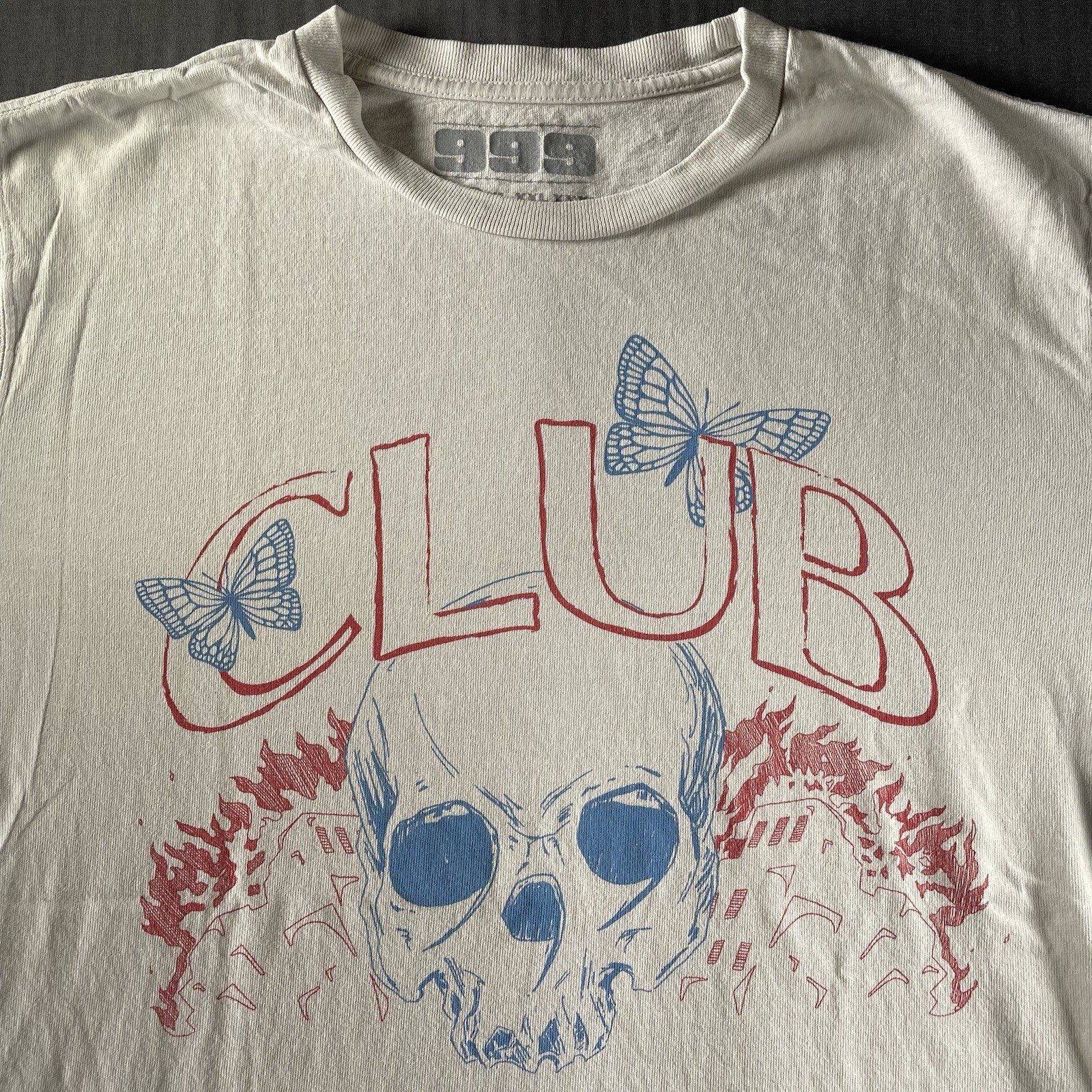 999 Club – Juice WRLD White T Shirt – Size Large- Skull Butterflies