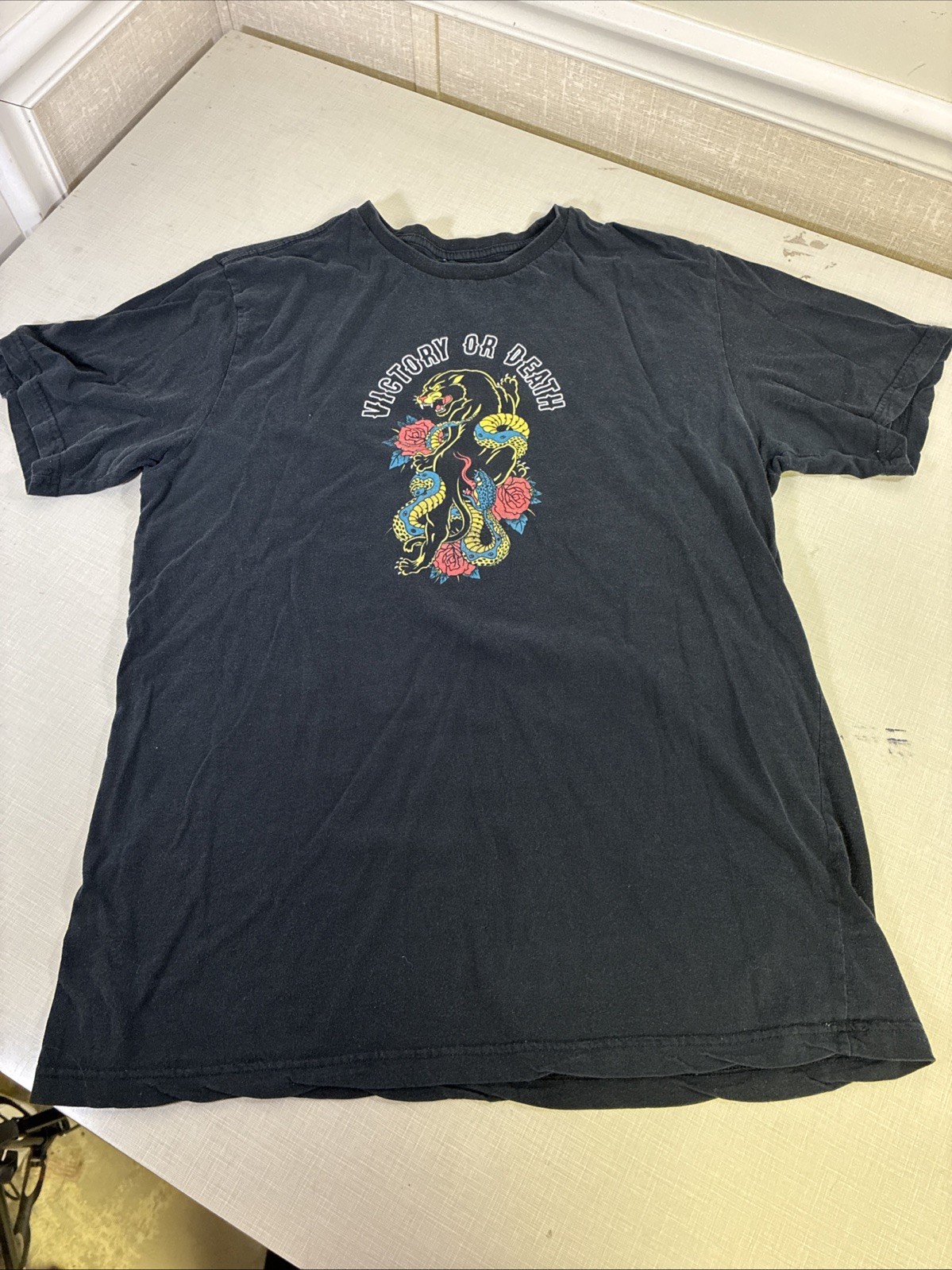 Unbranded Vintage Men's T-Shirt Sz Large "Victory or Death" gallery