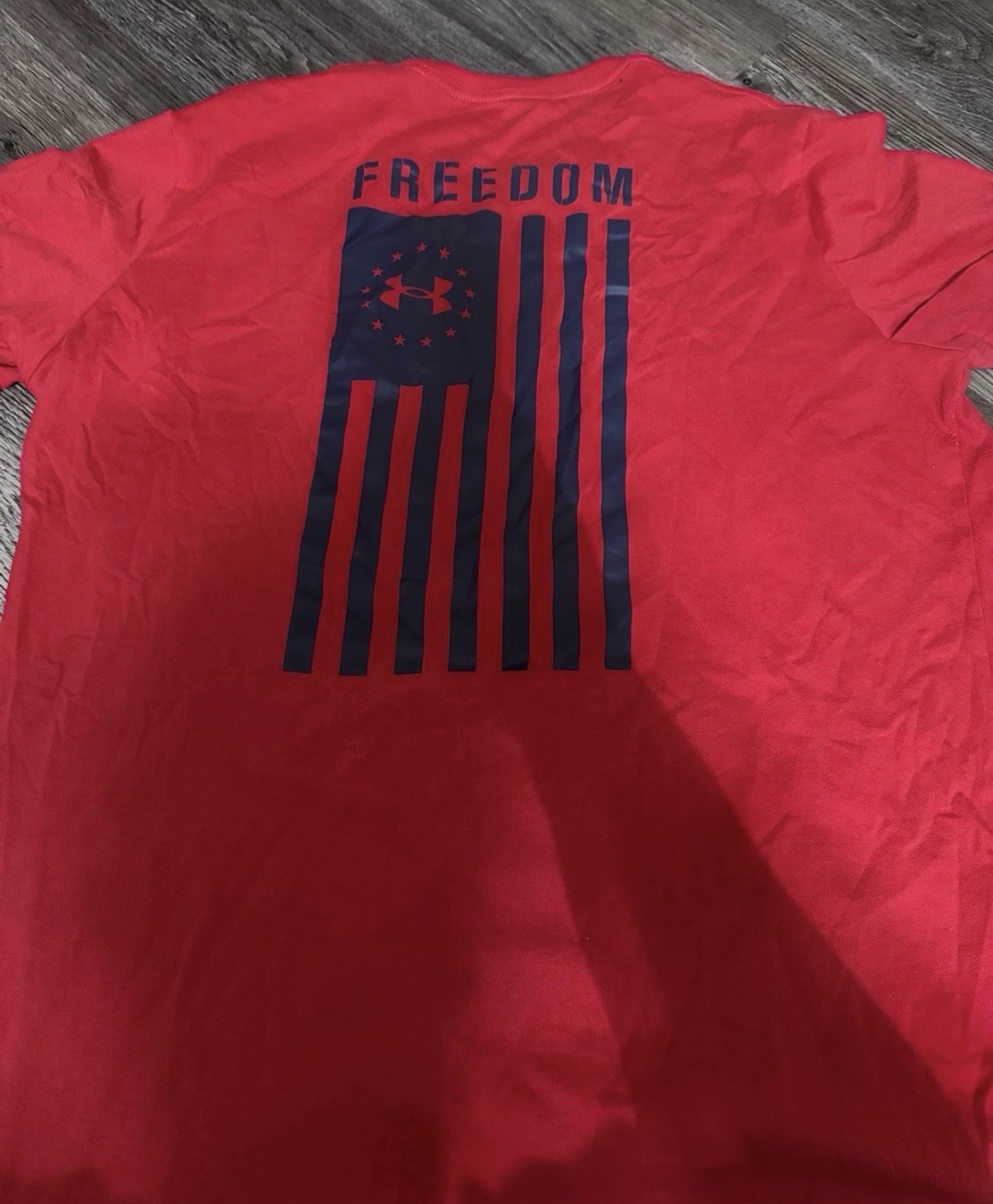 Under Armour Men’s HeatGear Red Freedom Flag Graphic Crew Neck T-Shirt XL Reg gallery