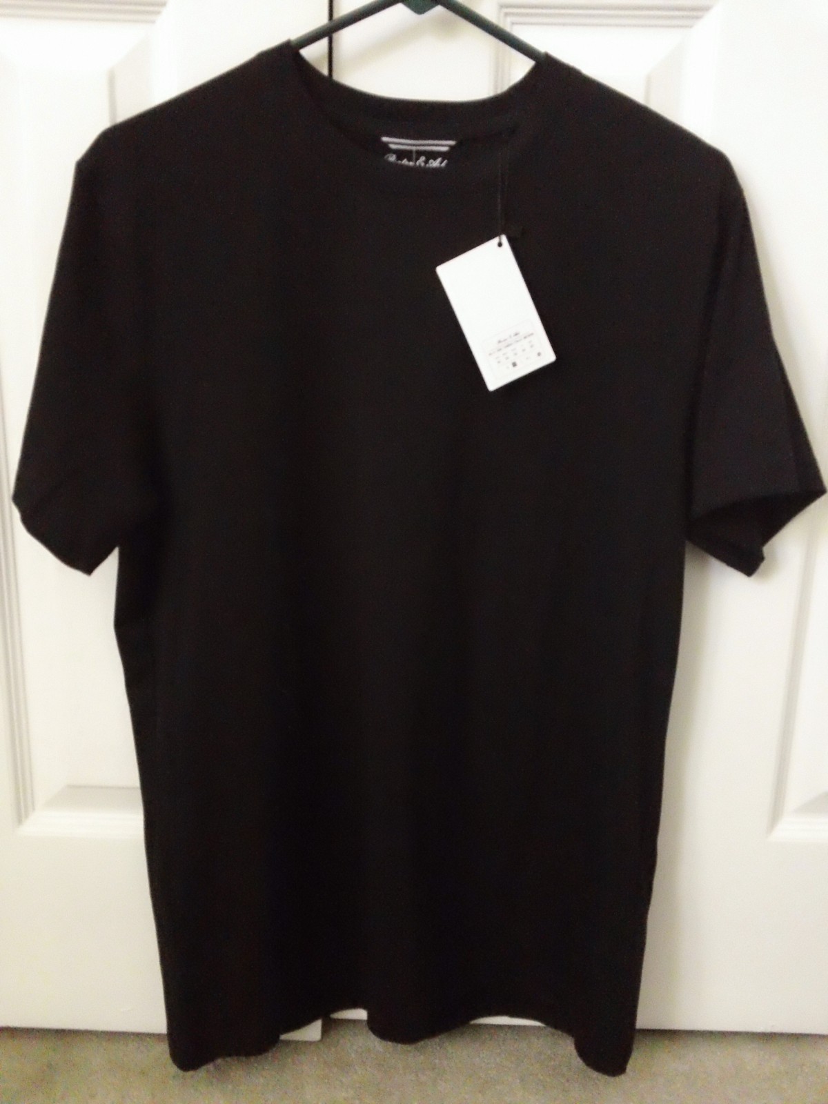 NWT Men's Medium Porter & Ash S/S Black Performance Comfort Stretch T-Shirt gallery
