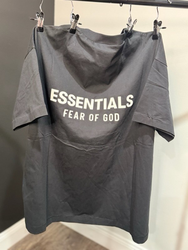 Essentials Fear of God ESSENTIALS Men's S Black Logo Graphic Crew T-Shirt gallery