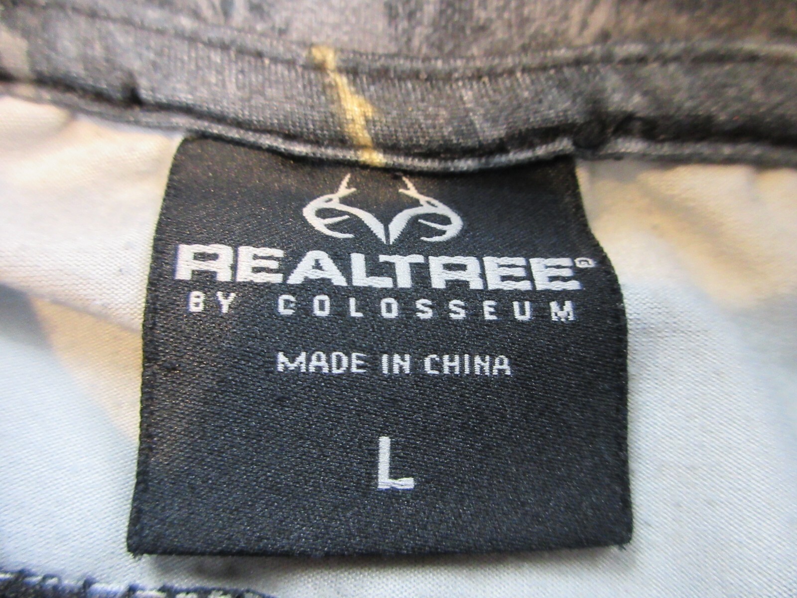 Realtree Shirt Mens Large Brown Mock Neck 1/4 Zip Pullover Camo Lightweight gallery