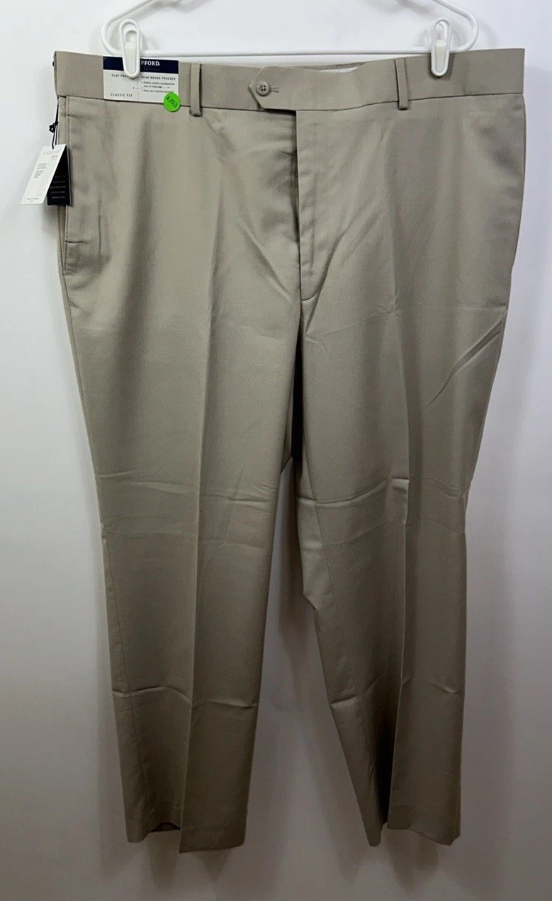 NWT Stafford Men’s 42 x 30 Classic Fit Flat Front Year Round Trouser Pants $70