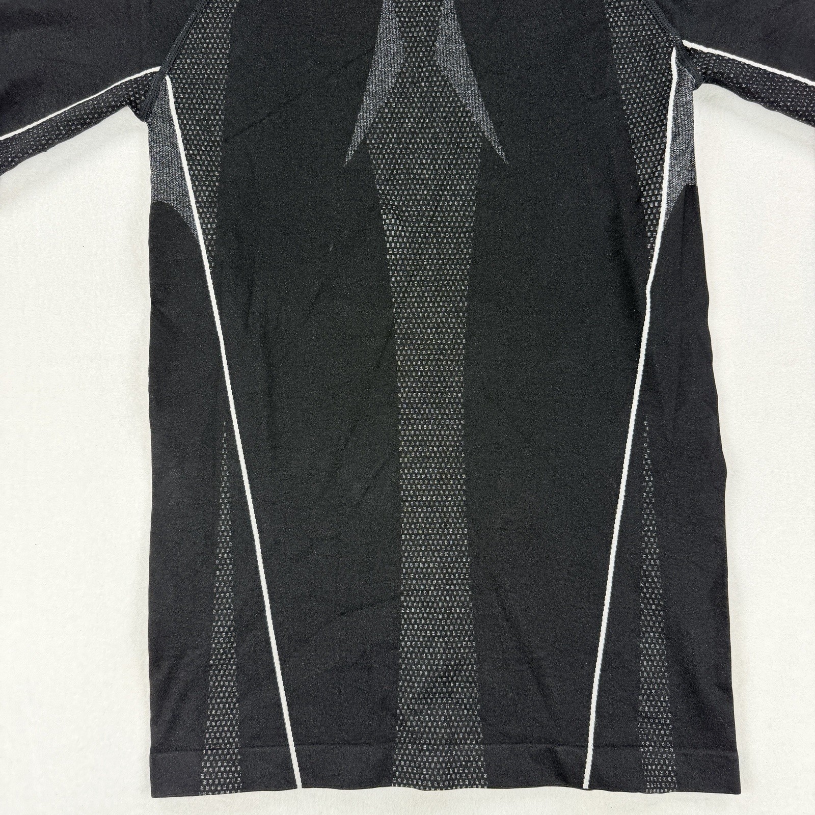 Mens Heat Out Body Cooling System Shirt Compression Black Size Large Stretch gallery
