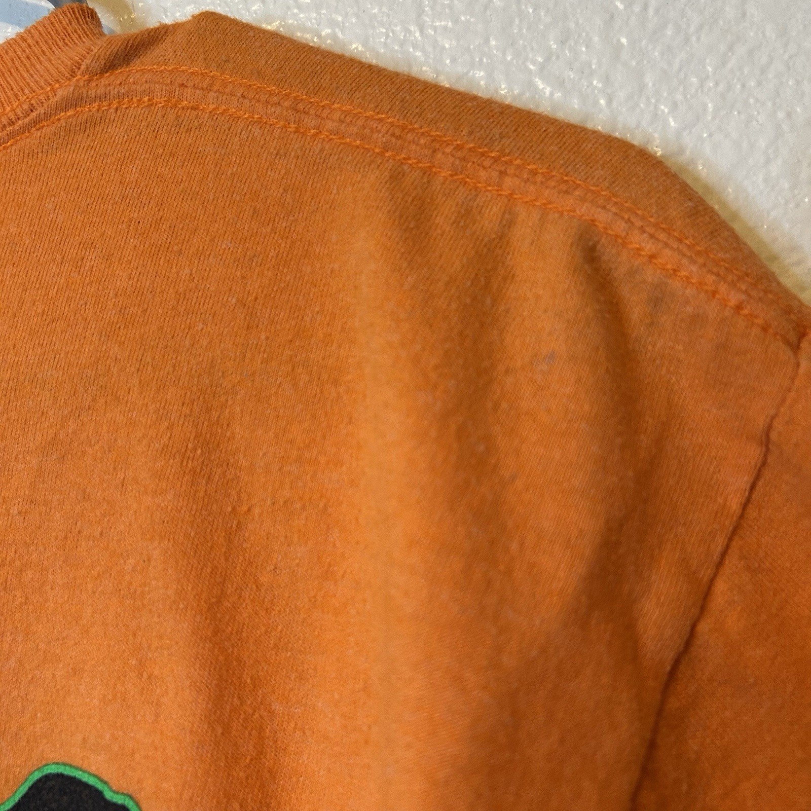Bucees Franken Beaver No Tricks Just Treats Shirt Large Halloween Orange BG23 gallery