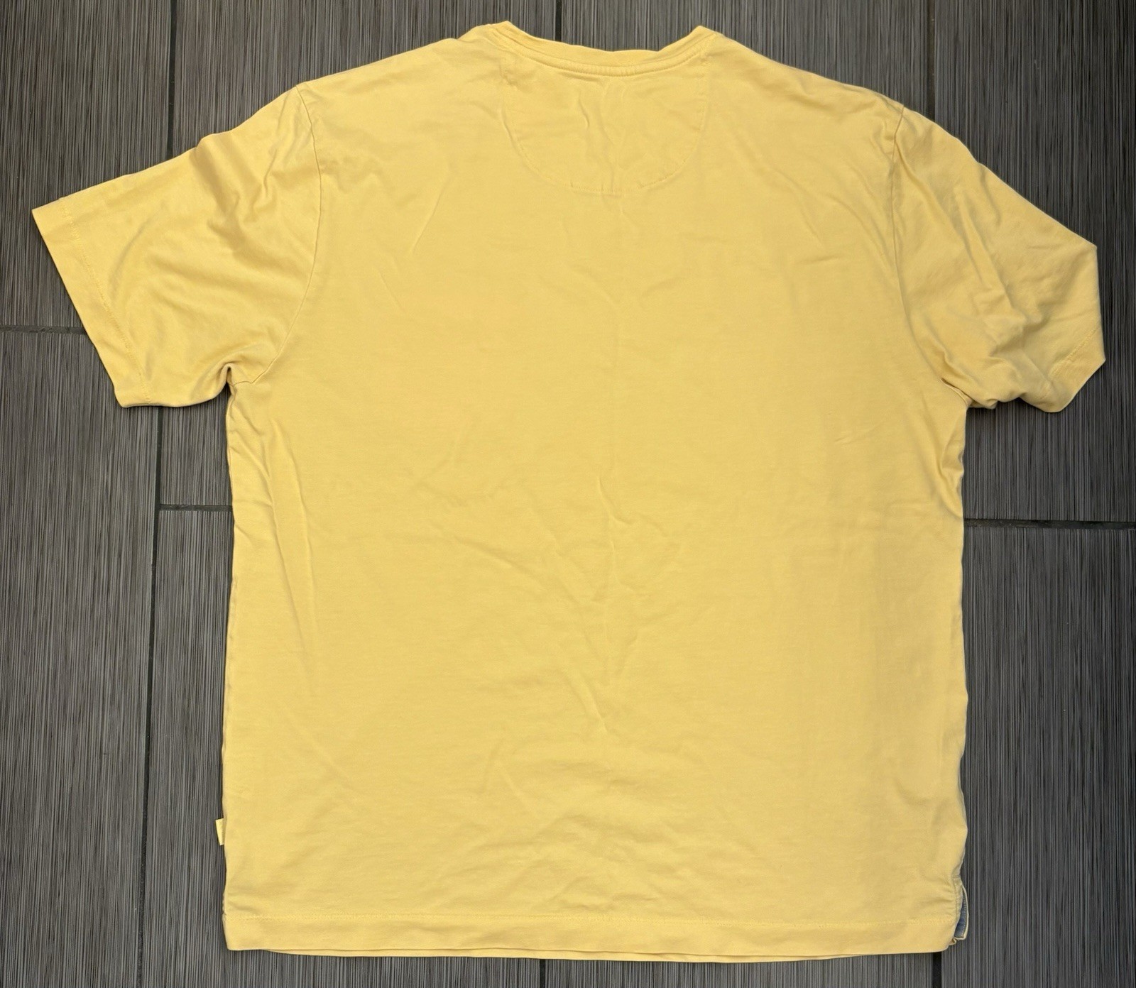 Tommy Bahama Bali Skyline Yellow Short Sleeve Pocket T-shirt Large Pima Cotton gallery