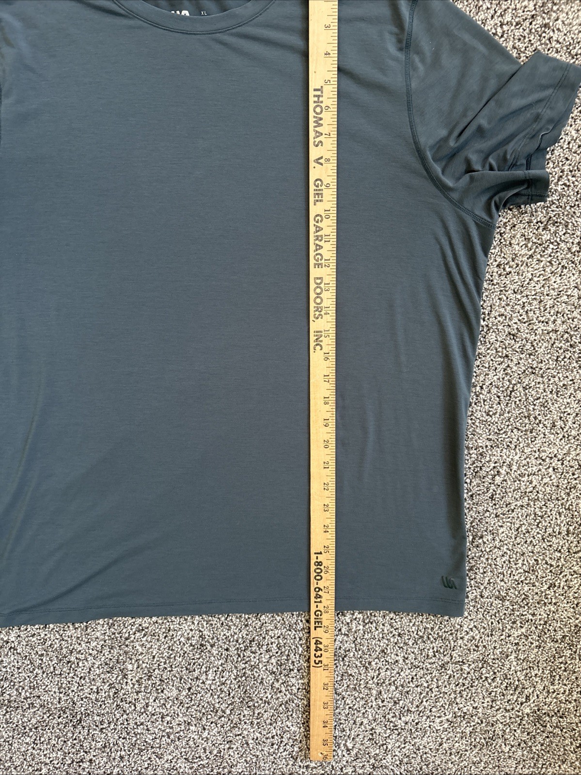 VRST Men’s Icon Tee Size XL T-Shirt Green Soft Active Workout Gym Wear gallery