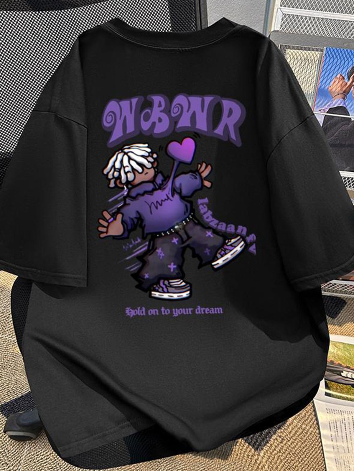 Men’s Streetwear Cute Boy Graphic Print T-Shirt – 95% Polyester 5% Spandex Stre