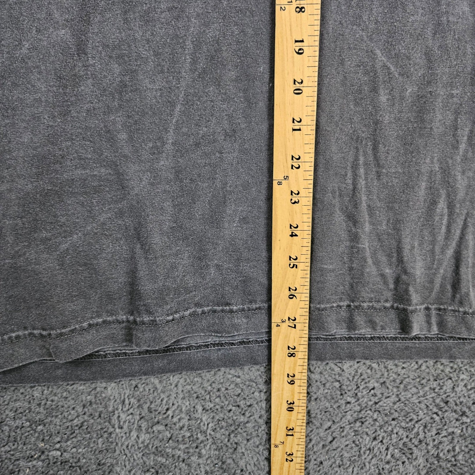 Cloonee Cold Blooded Fall/Winter Tour 22 Graphic T-Shirt Mens Large Faded Black gallery
