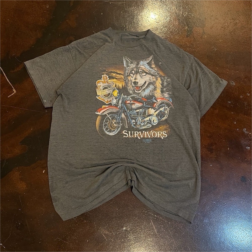 3D Emblem Men’s Gray “Survivors” Motorcycle Wolf Graphic Print T-Shirt