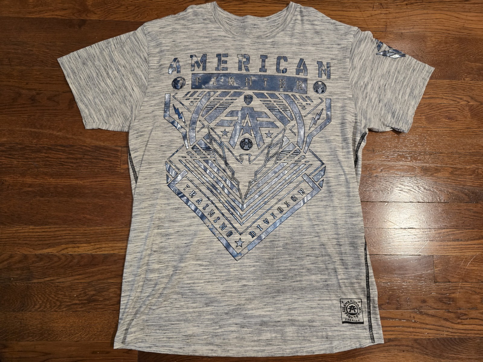 American Fighter Premium Athletic Mens Sz XL T-Shirt MMA Gray Blue Shiny Graphic gallery