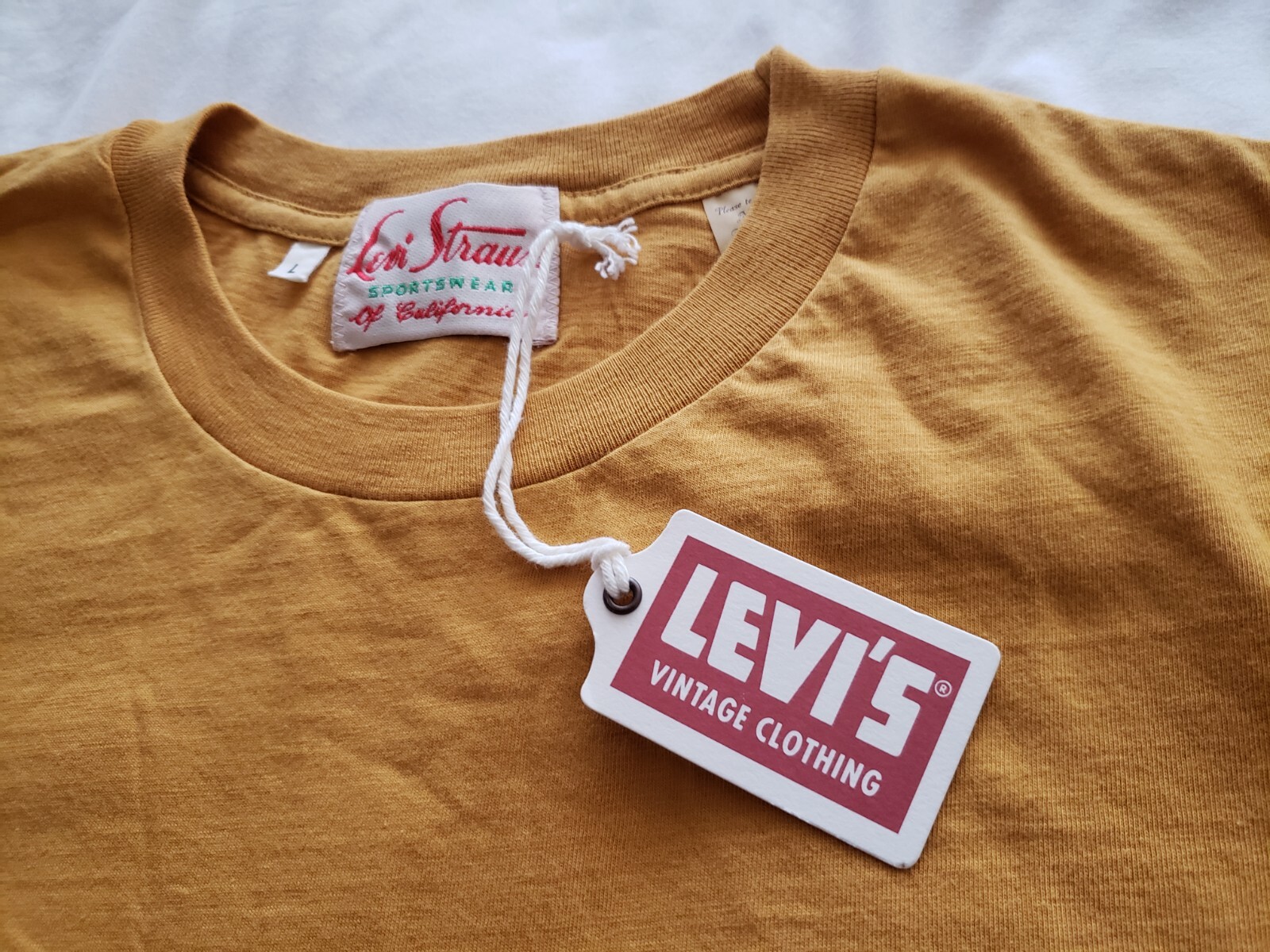 Levi's 1950s Vintage Clothing LVC Sportswear Tee Men's Harvest Gold Yellow LARGE gallery