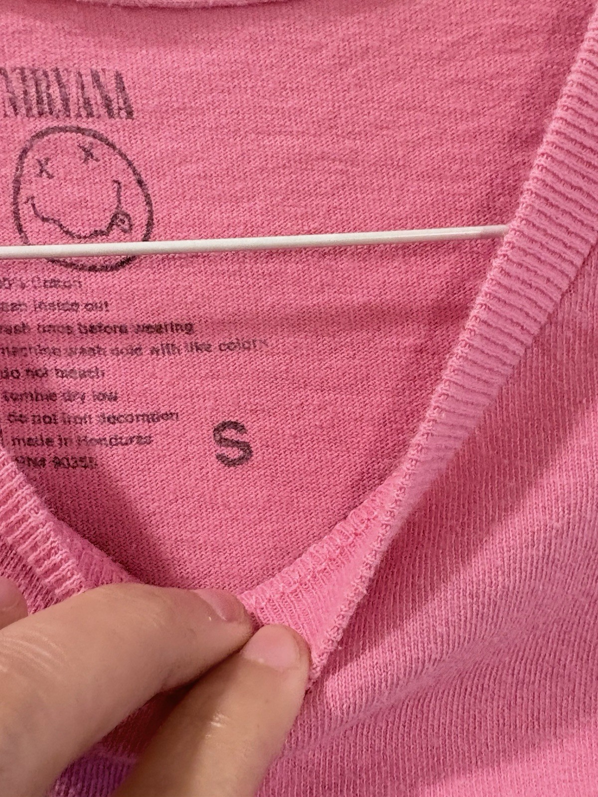 Nirvana In Utero Pink distressed Rock Band Tee Sz S gallery