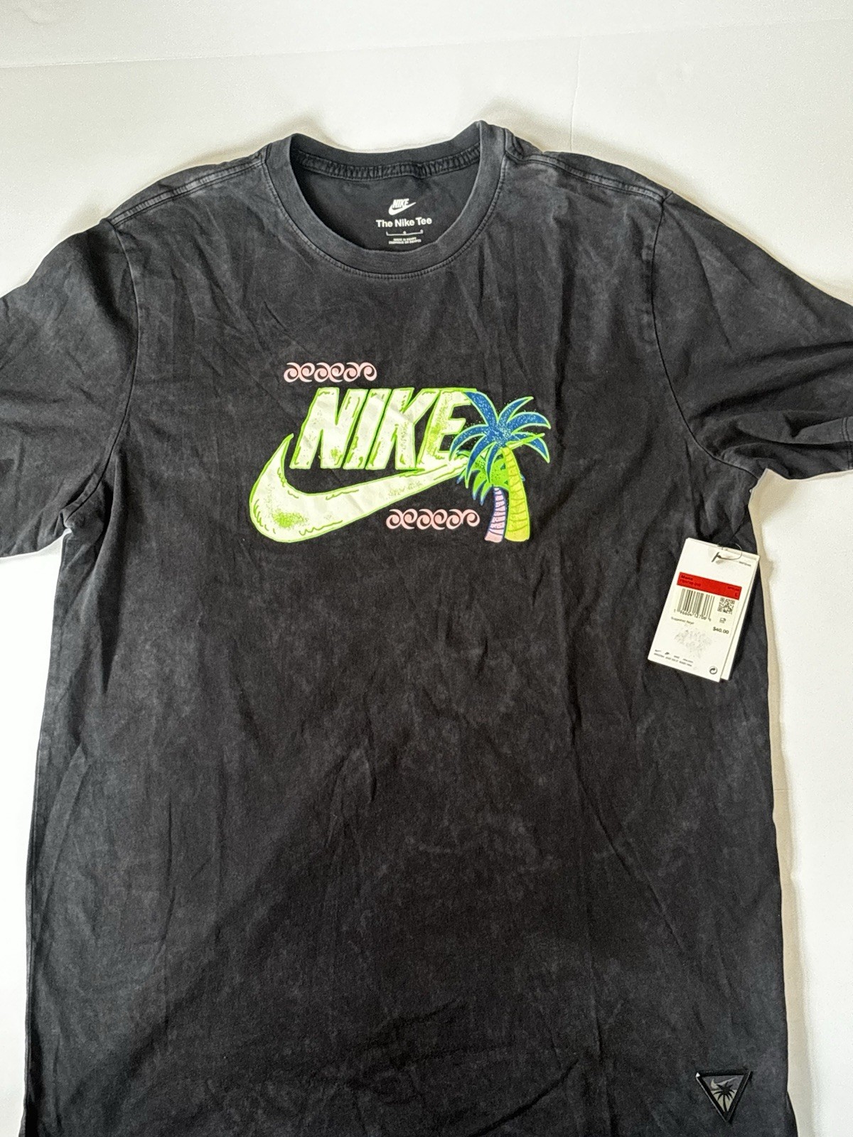 Nike Sz Mens Large The Nike Tee Stylish Palm Tree Surf NWT gallery