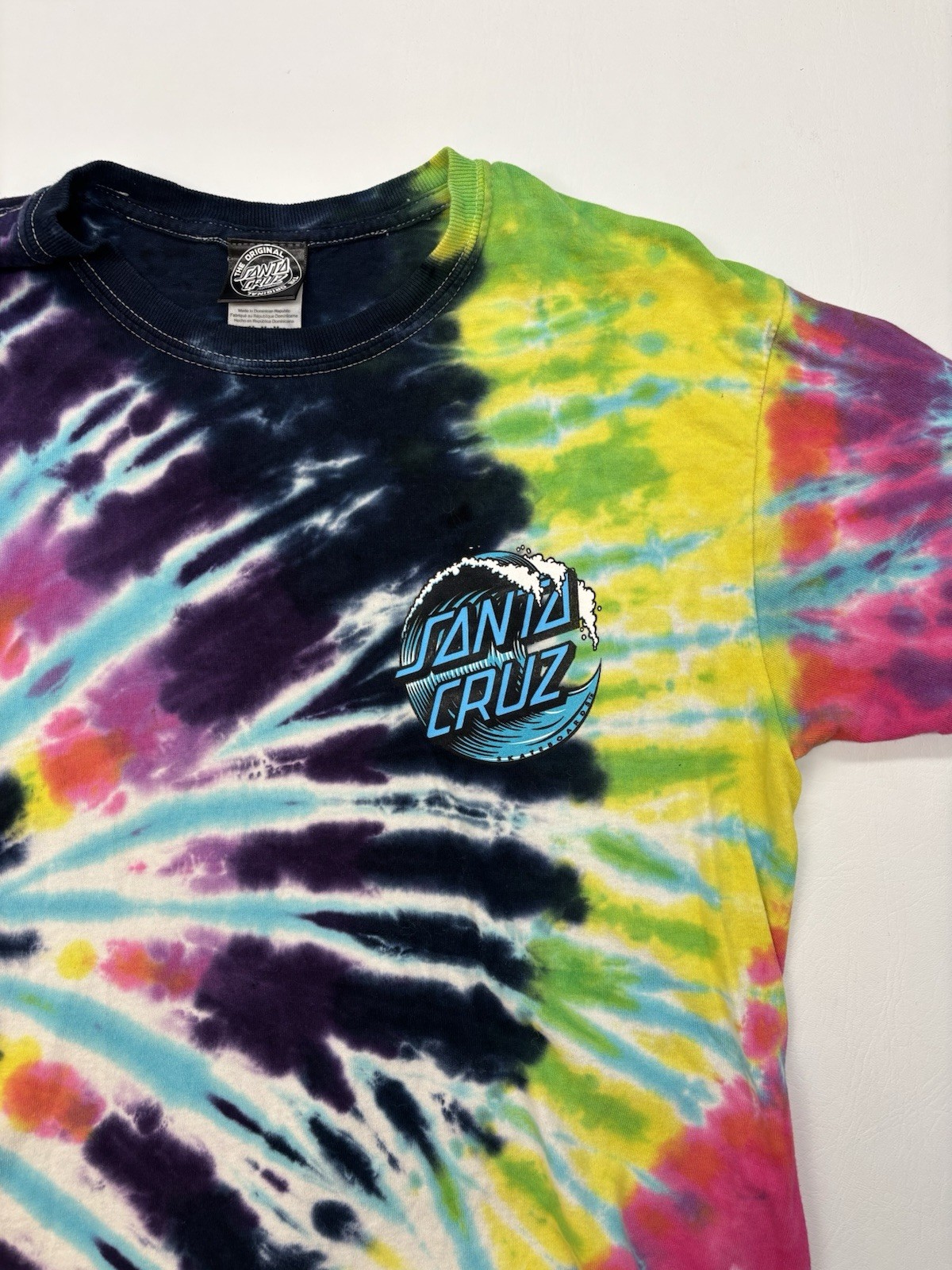 Santa Cruz multicoloured tie-dye t-shirt Men’s Size M gallery