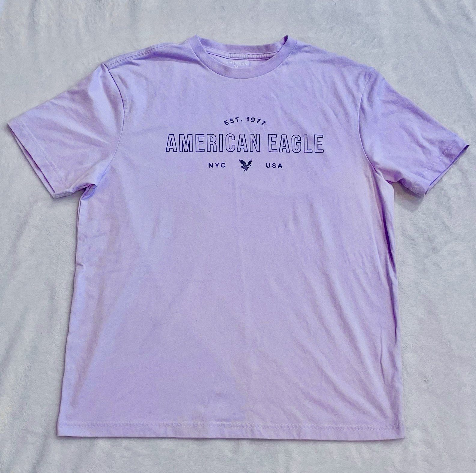 American Eagle MediumSuper Soft Men’s Crew Neck Graphic Tee Purple