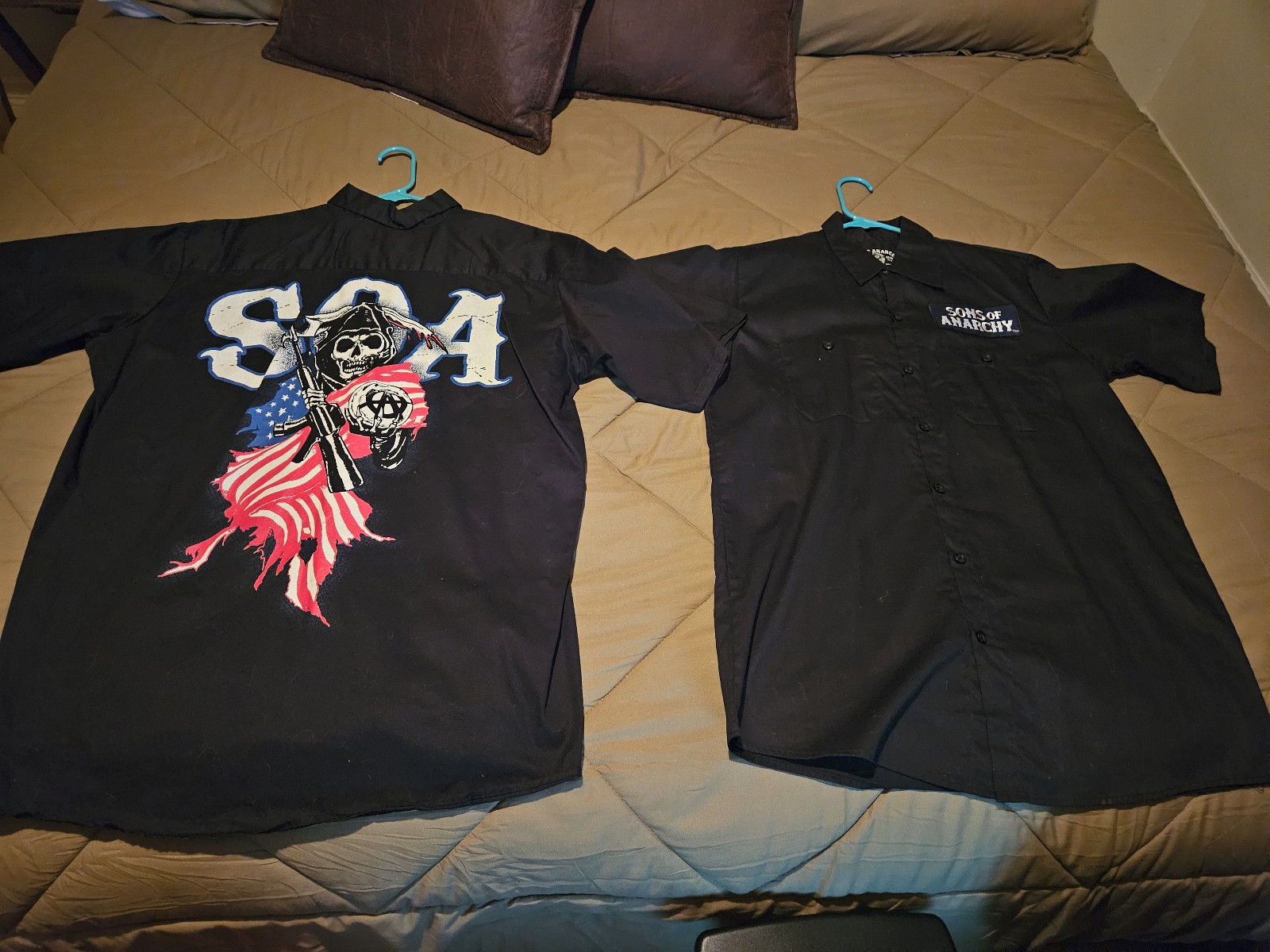 2XL - Adult Unisex Sons of Anarchy Reapers Logo Button Down Shirt gallery