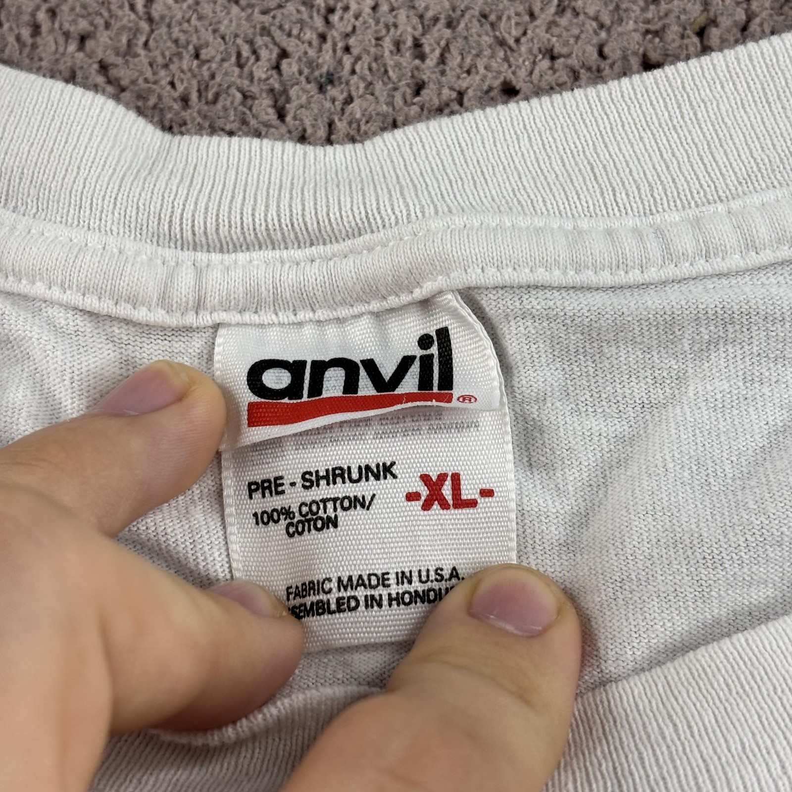 Vintage Anvil Shirt Mens XL White Sedona AZ Chillin Peppers Bite Me Graphic Tee gallery