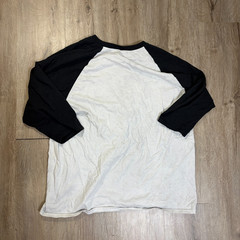 The Devil Wears Prada Metalcore 3/4 Sleeve Shirt White Black XL Band Merch