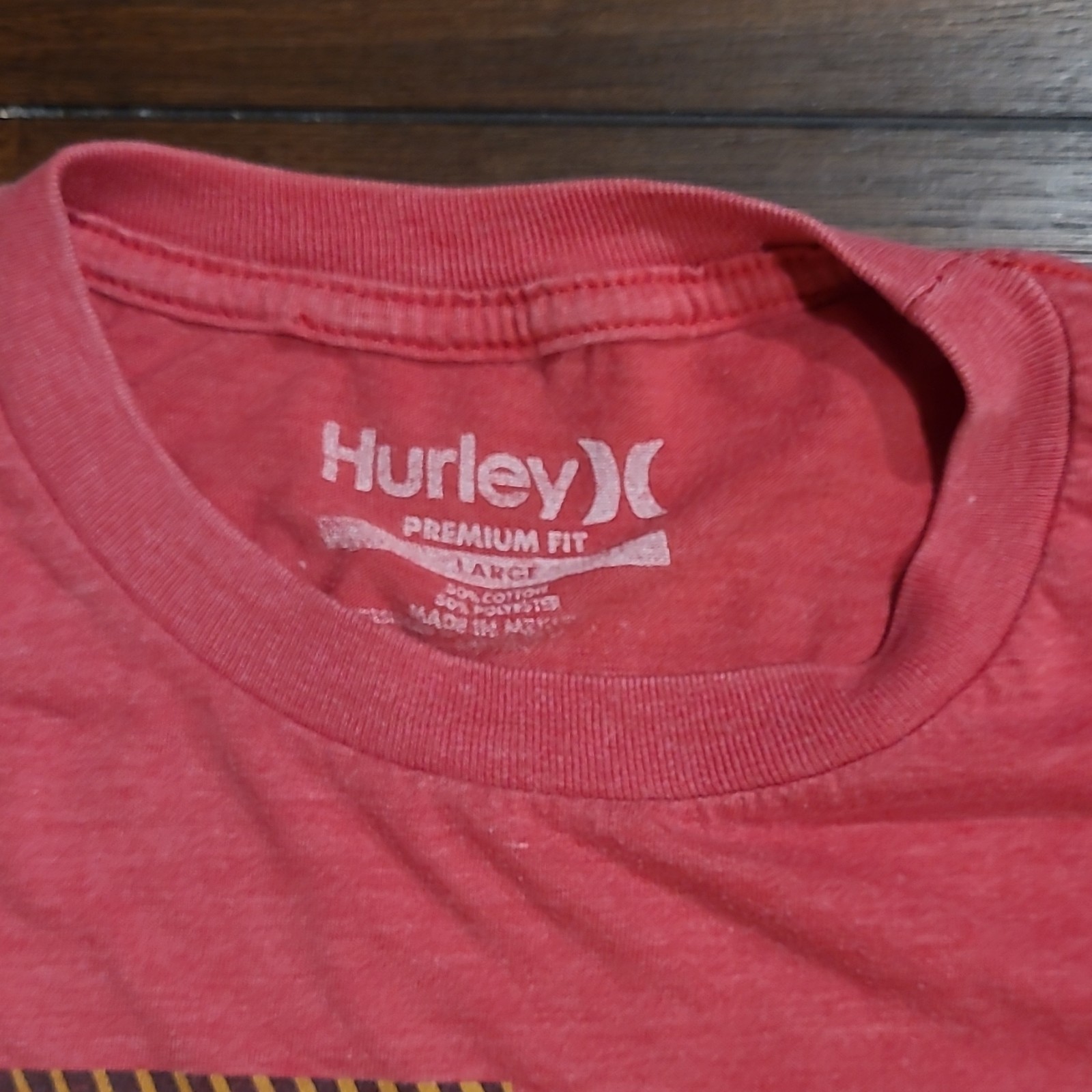 Hurley Graphic T-Shirt Red Men's Large Short Sleeve Classic Crew Neck gallery