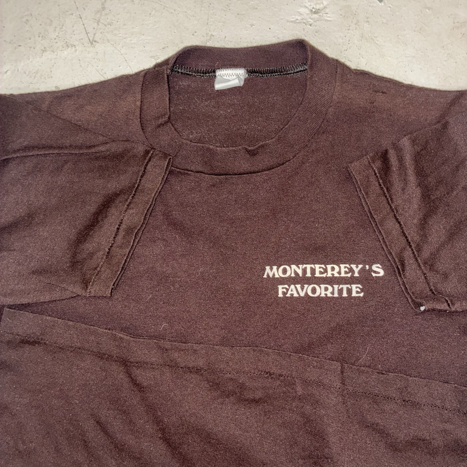 Vintage 1980s Gianni's Pizza Monterey California Restaurant T Shirt Sz M Brown gallery