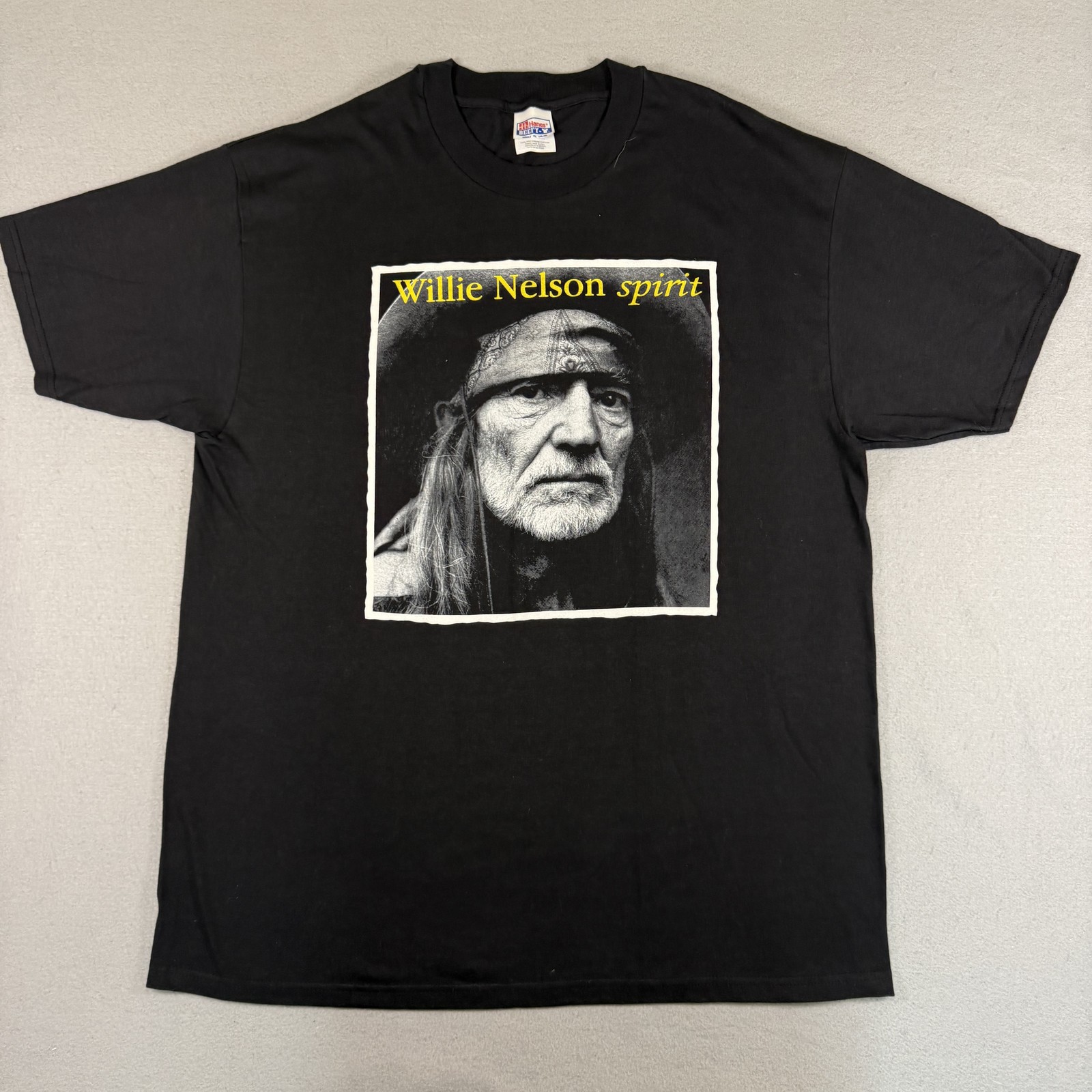 Hanes Beefy T-Shirt Men's XL Black Willie Nelson Spirit On The Road Again Tour gallery