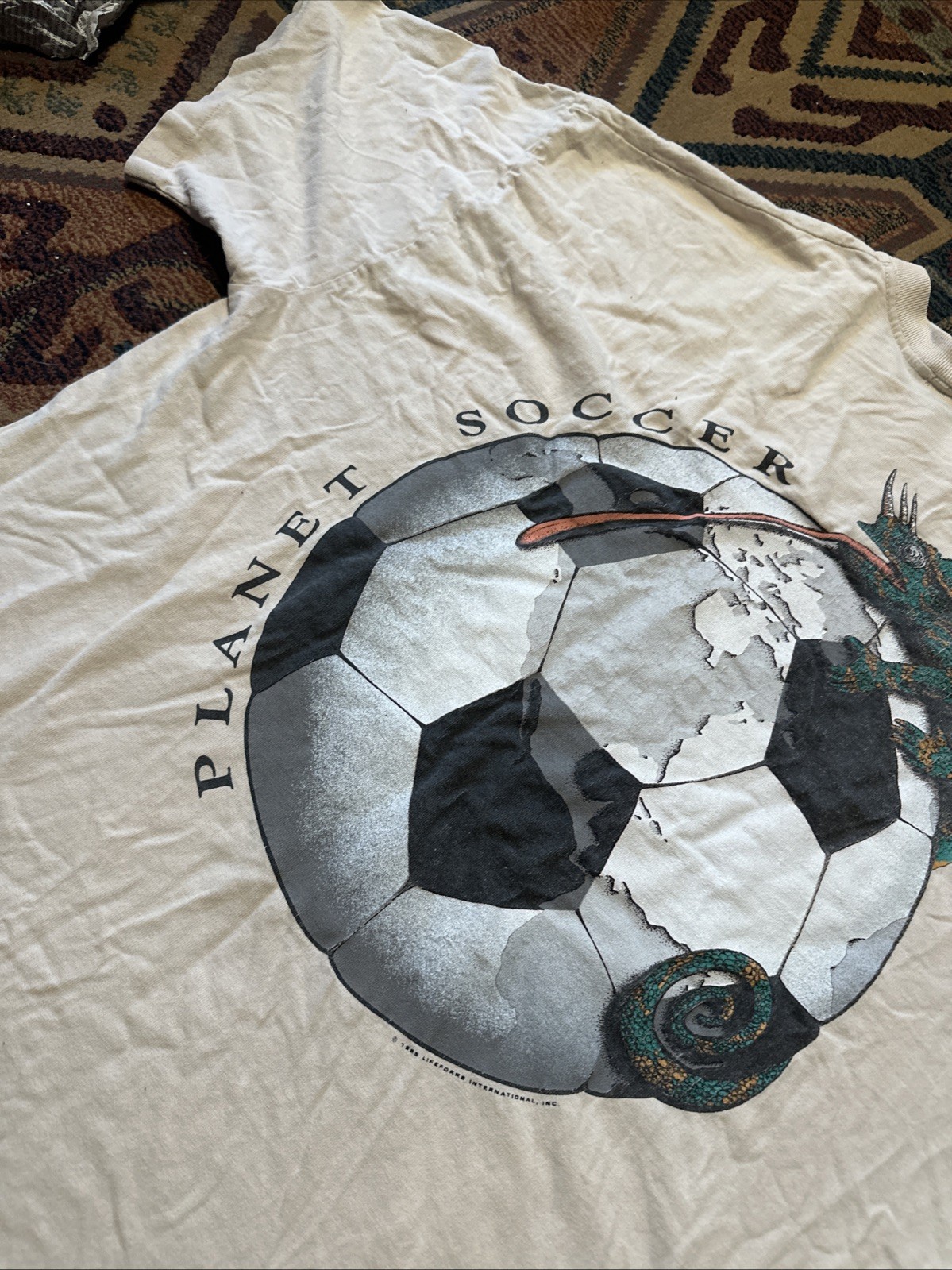 Vintage T Shirt 1995 Soccer Graphic Print Men’s XL Cream Cotton World Cup gallery