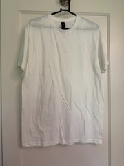 Gildan White Softstyle T Shirt – M