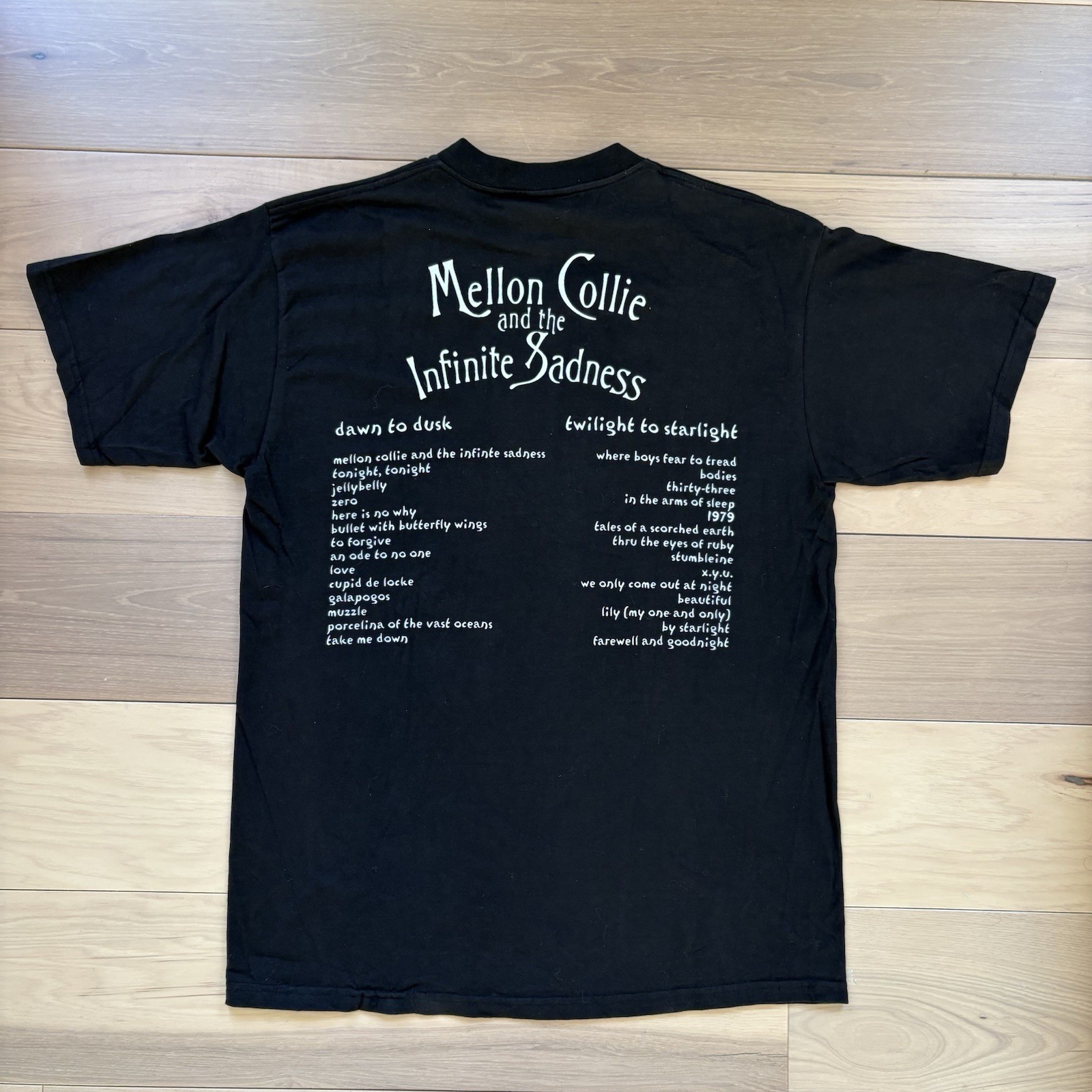 Vintage Smashing Pumpkins Mellon Collie Heart Logo Shirt Size XL Black 90s gallery
