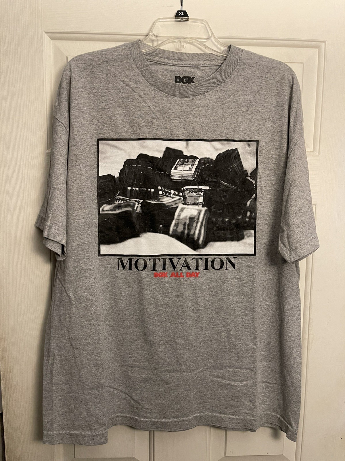 DGK All Day Motivation Size:XL Gray Money Men’s Tee T-Shirt Skate Streetwear