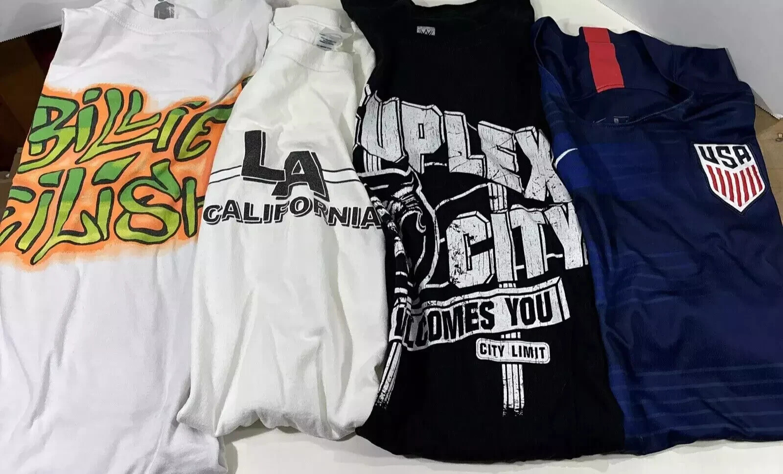 Lot of 5 Random Men's Graphic Tees T-Shirts LIQUIDATION Size L, XL, 2X gallery