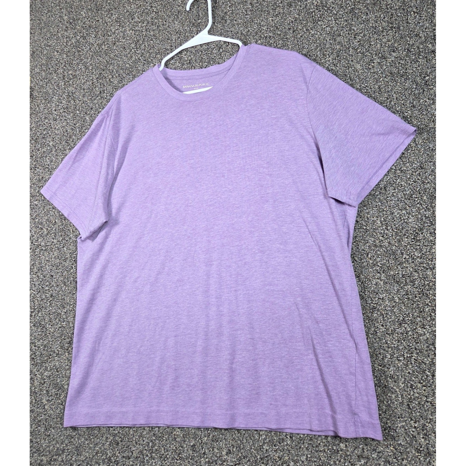 Banana Republic T-Shirt Mens XL Purple Eco Premium Wash Cotton Blend Casual gallery