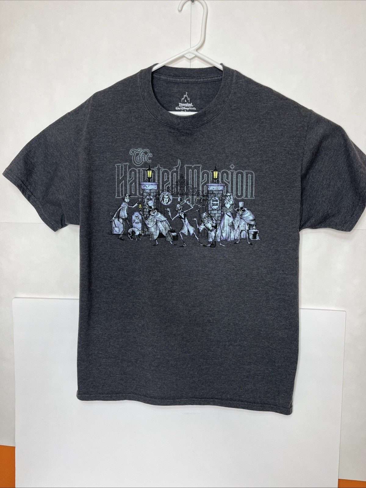 Disneyland The Haunted Mansion T-Shirt Size Large Gray gallery
