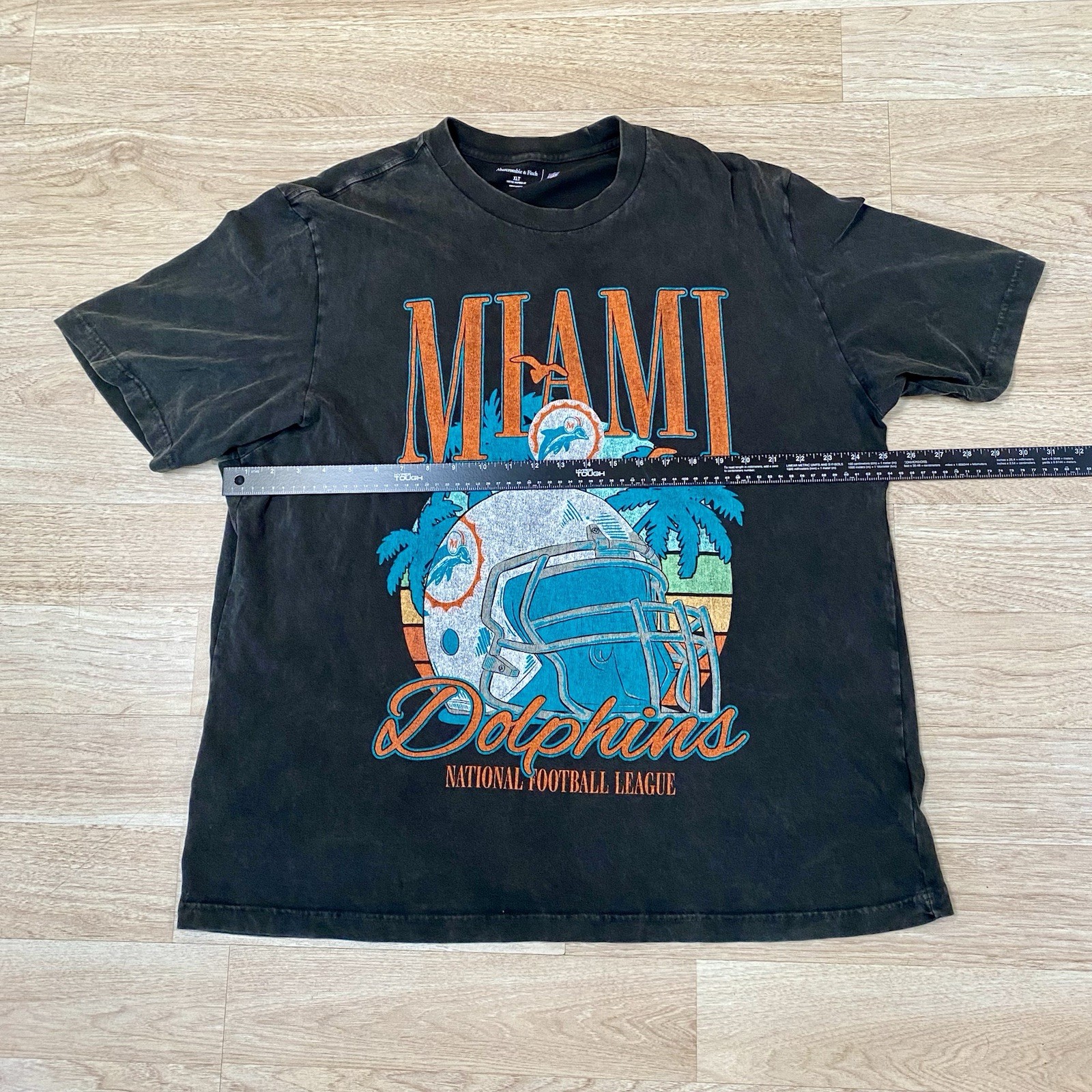 Abercrombie Fitch Miami Dolphins T-Shirt Men’s XLT TALL Faded Black Vtg Inspired gallery