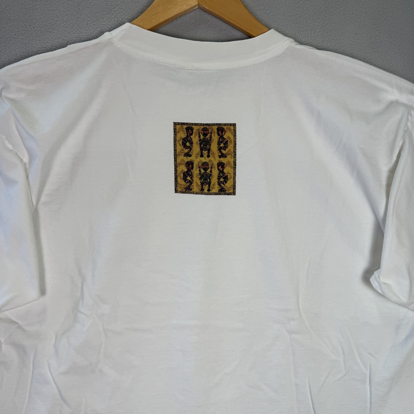 Vintage Art T Shirt Mens XL White Bali Primitive Native Hand Made Single Stitch gallery