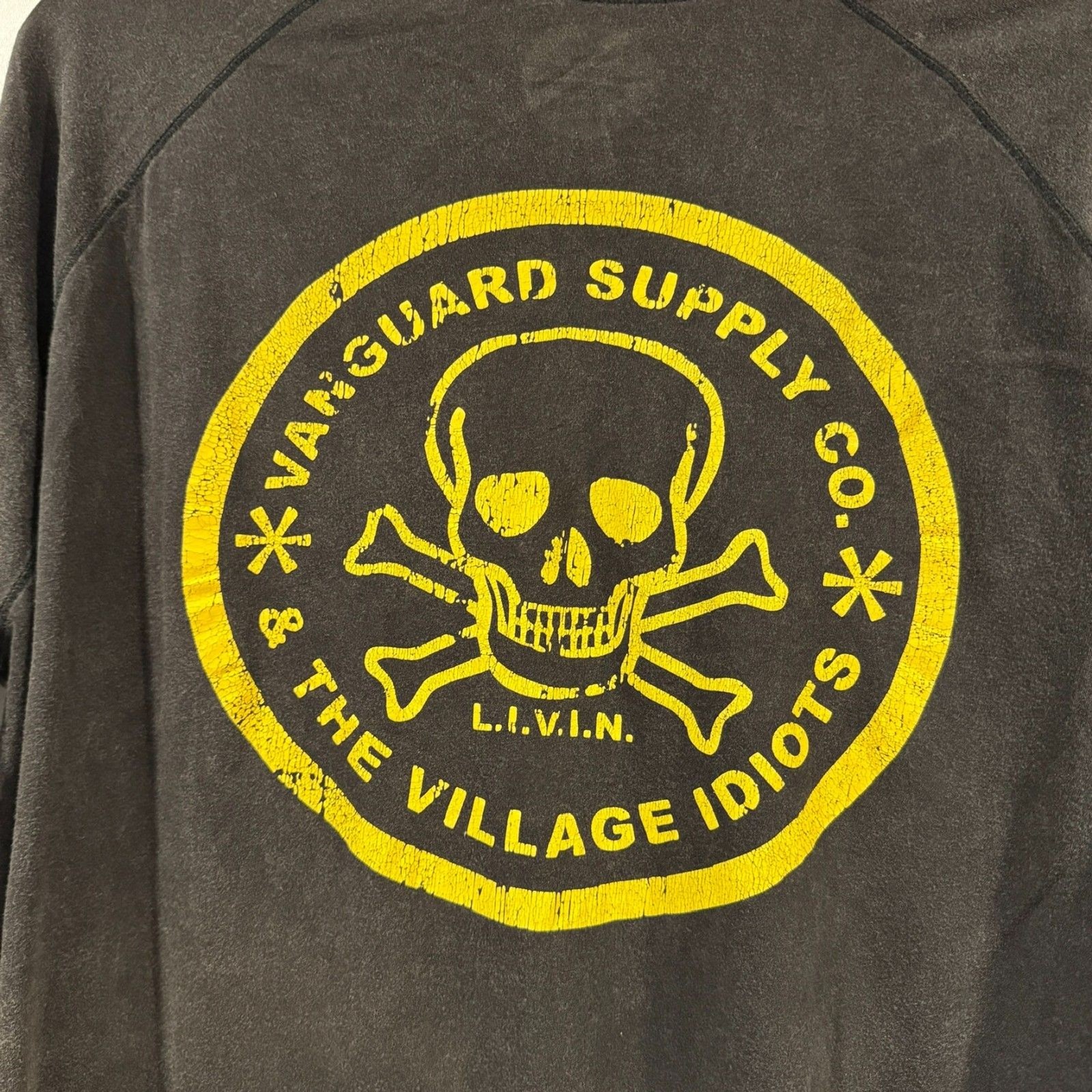 Vanguard x Village Idiots Long Sleeve T-Shirt XL Dark Grey Skull Crossbones gallery