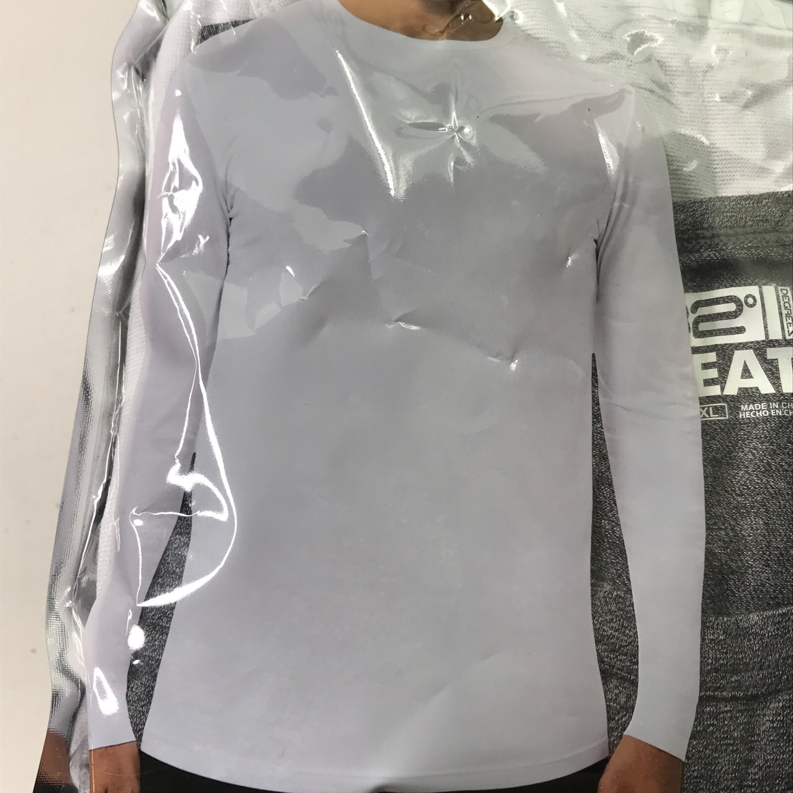 32 Degrees Heat Mens Shirt 2PK XL Gray White Long Sleeve Crew Neck Quick Dry gallery