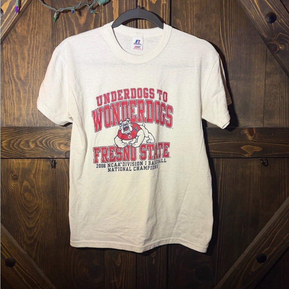 Fresno State Bulldogs "Underdogs to Wonderdogs" T-Shirt gallery