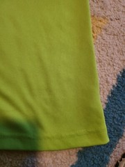 Men’s Unisex Under Armour Size Small Lime Green Heat Gear T-Shirt Semi-Fitted